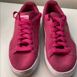 Pink Suede Puma Classics